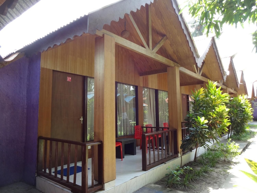 Holiday Inn Beach Resort in Havelock, India