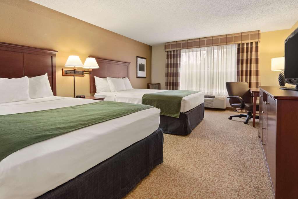 Country Inn & Suites by Radisson Stevens Point WI - photo 5