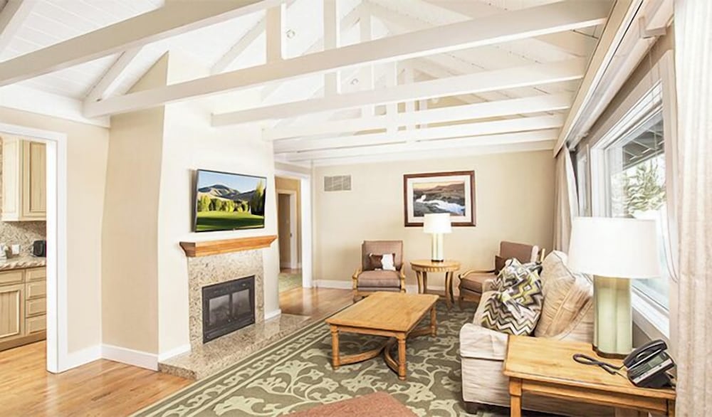 Sun Valley Inn - photo 65