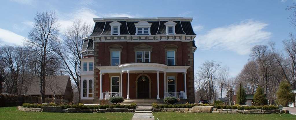 Steele Mansion - photo 28