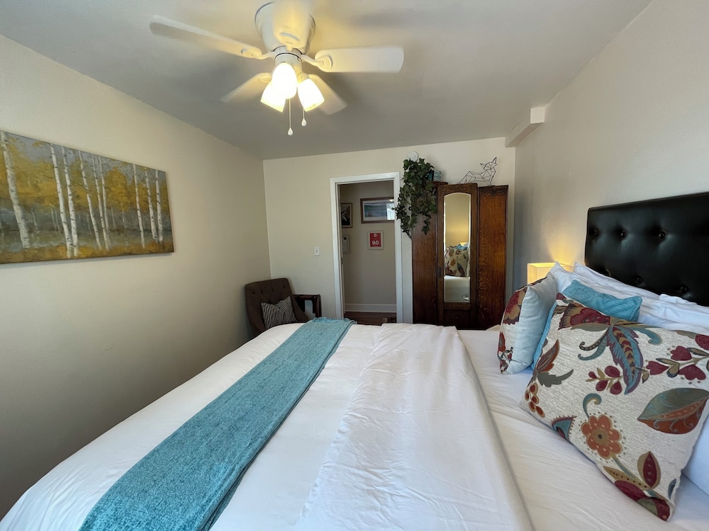 Arctic Fox Inn — Anchorage — photo 4