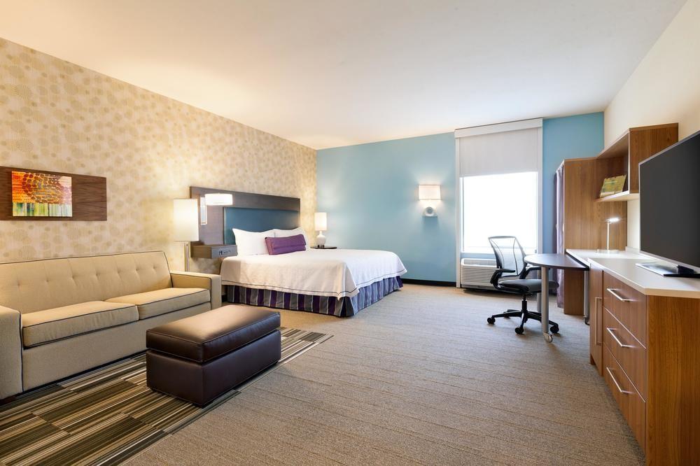 Home2Suites by Hilton Edmond - photo 4