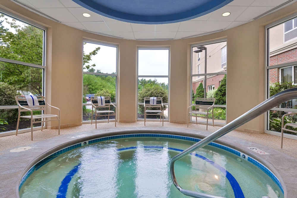 Hampton Inn & Suites Plymouth - photo 45