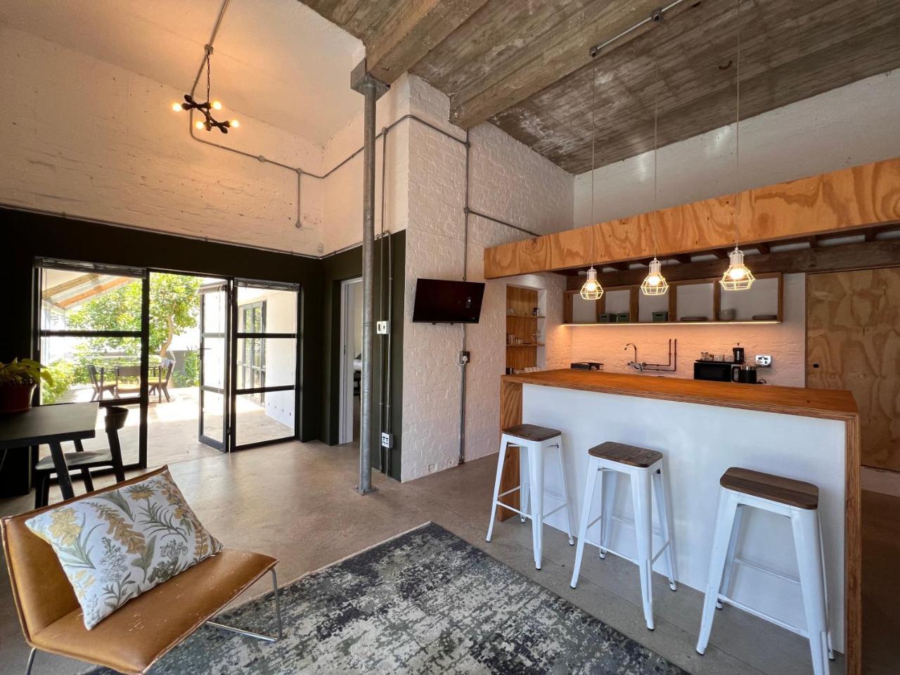 Greenhouse Apartment — 4-Star Luxury Hotel in Port Elizabeth, South Africa