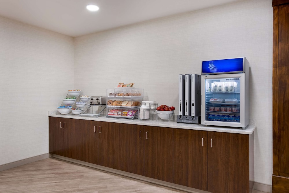 Comfort Inn & Suites Gaylord - photo 36