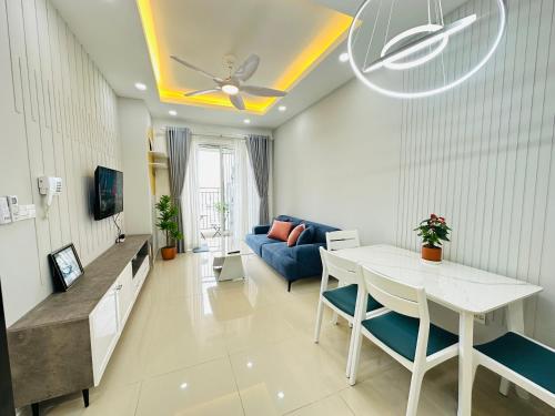 Apartment Sunrise City District 7 Free POOL GYM — 4-Star Luxury Hotel in Ho Chi Minh City, Vietnam