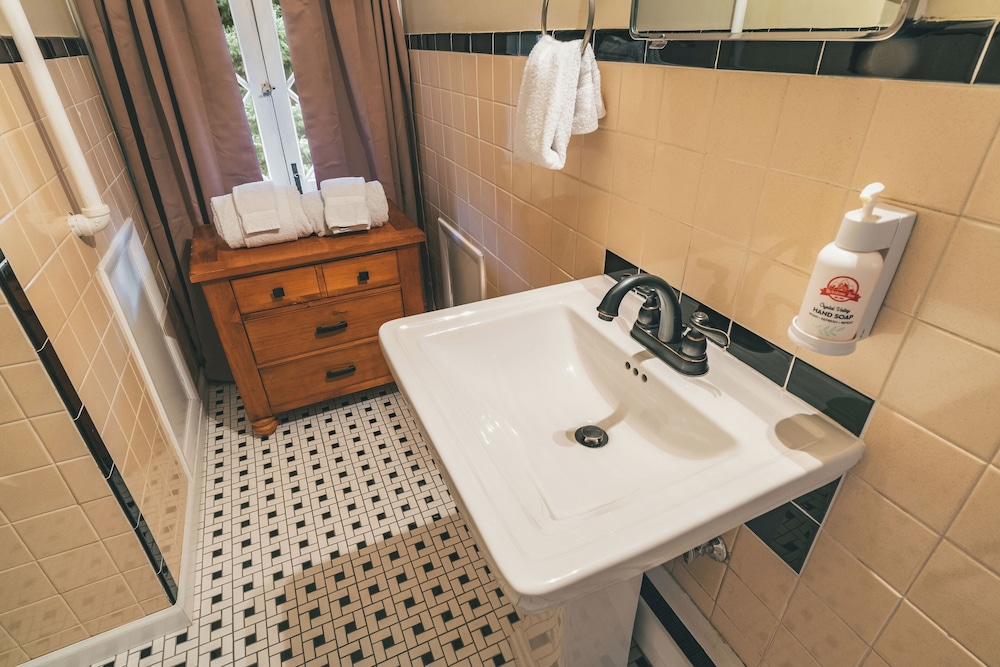 The Historic Redstone Inn - photo 41