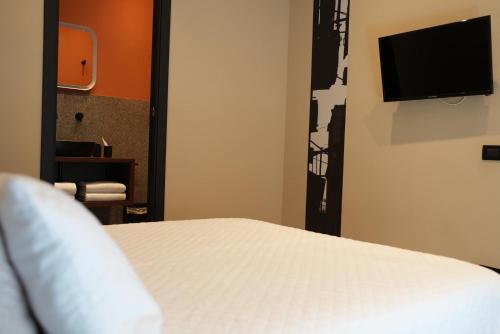 Alma House — 4-Star Luxury Hotel in Naples, Italy