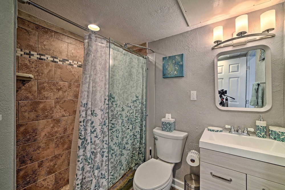 Oceanfront Corpus Christi Condo: Resort Perks - photo 16