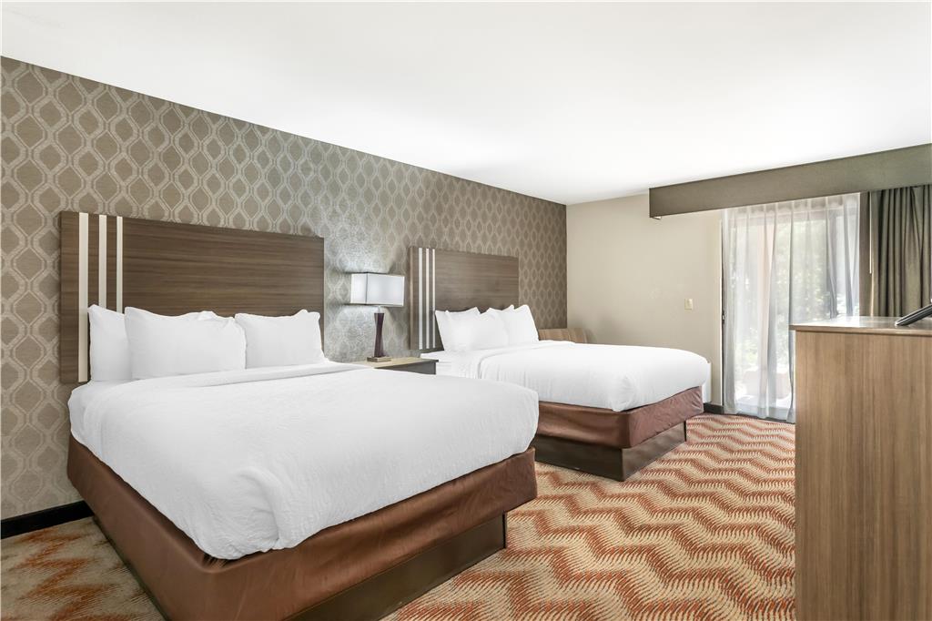 Best Western Plus Sonora Oaks Hotel & Conference Center - photo 23