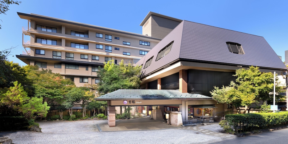 Kissho Yamanaka in Kaga, Japan