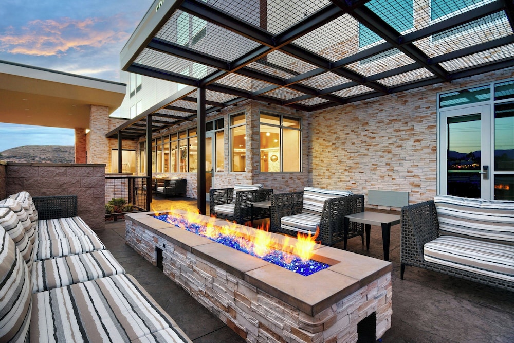 SpringHill Suites by Marriott Cottonwood - photo 29