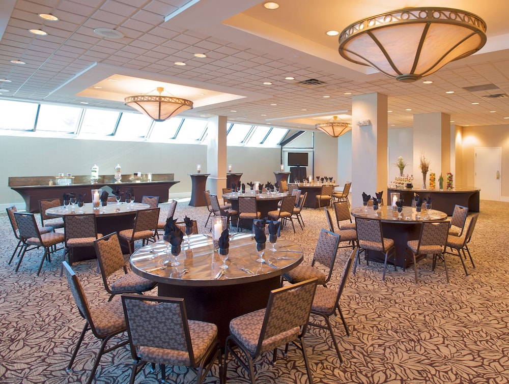 Hilton Minneapolis St. Paul Airport - photo 35