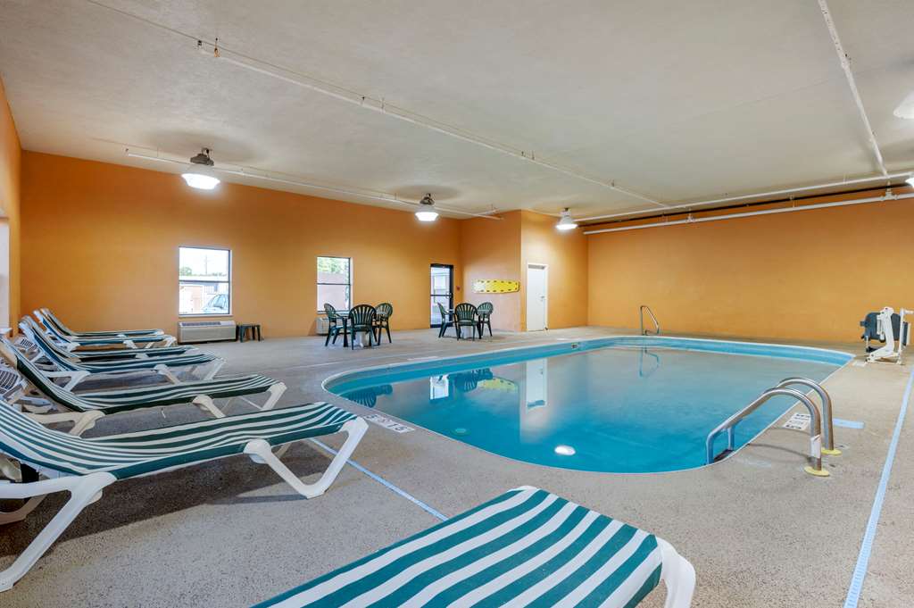 Comfort Inn & Suites Cincinnati Eastgate - photo 35