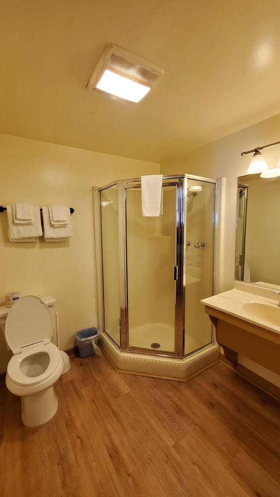 Kernville Inn - photo 108