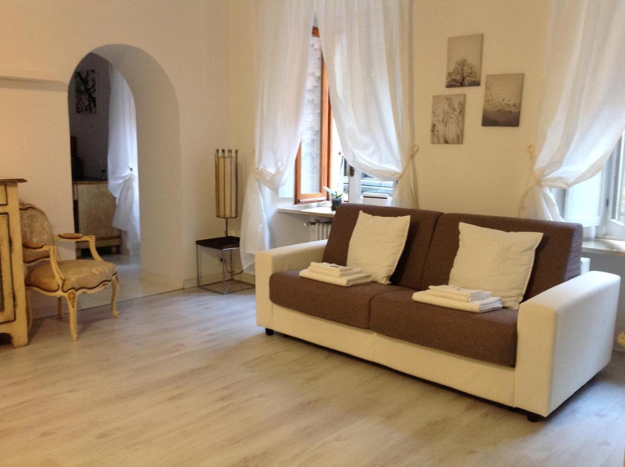 Madama Suite — 4-Star Luxury Hotel in Turin, Italy