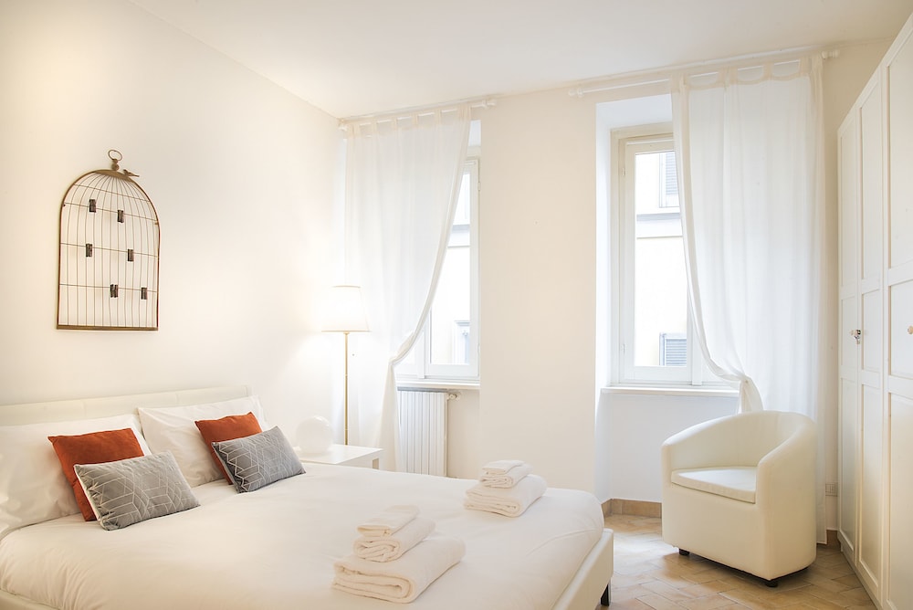 Easyhomes Disciplini - carbon neutral hotel in Milan