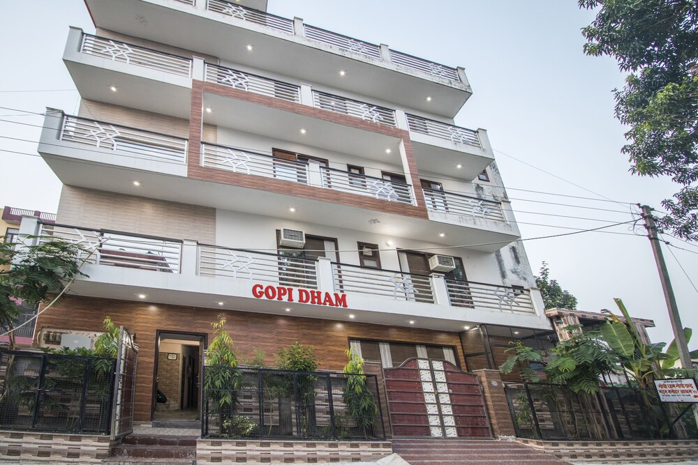 Gopi Dham - carbon neutral hotel in Haridwar