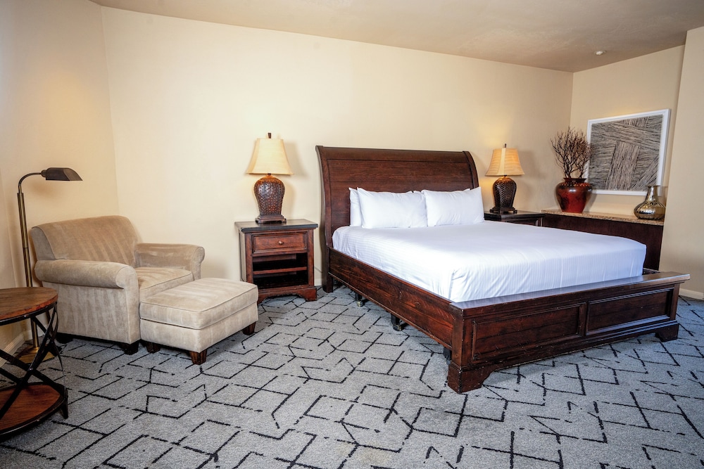Kimpton Miralina Resort & Villas by IHG - photo 28