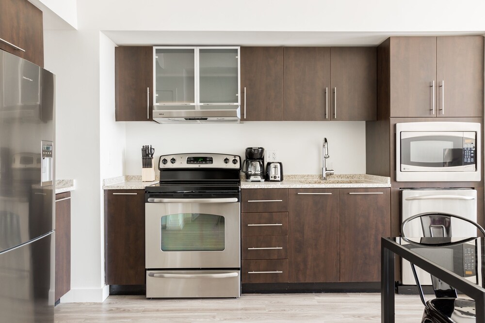 Pristine Fenway Suites by Sonder - photo 13