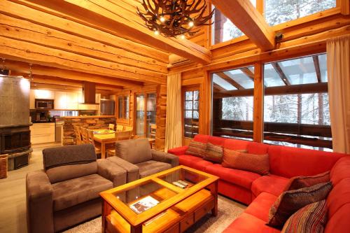 Villa Levinkajo — 4-Star Luxury Hotel in Kittilae, Finland