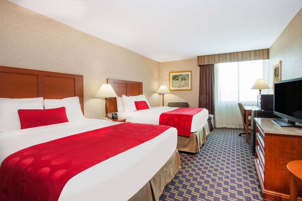 Ramada by Wyndham Jacksonville I 95 by Butler Blvd - photo 42