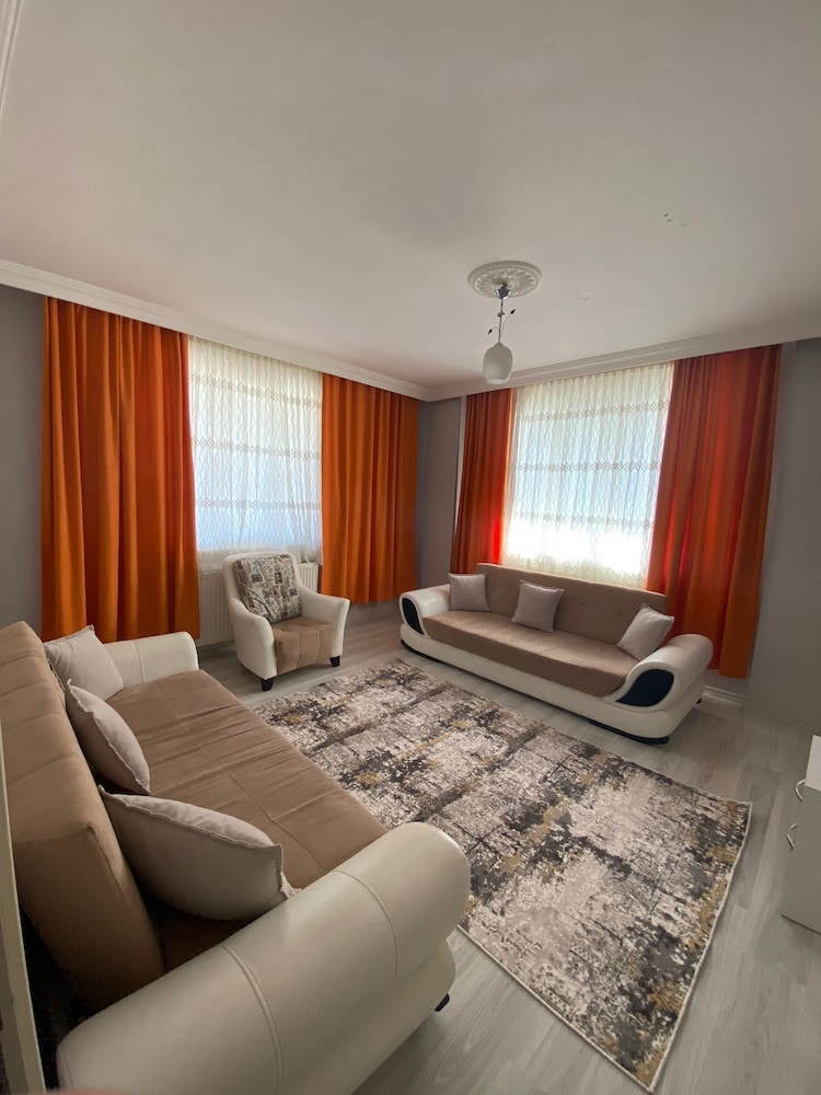 Vatan Suit — Tokat — photo 4