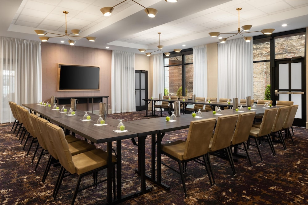 Hilton Garden Inn Greenville University Area - photo 59