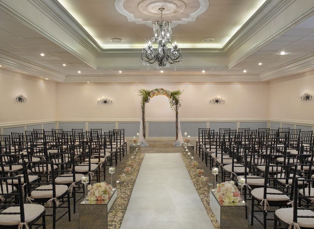 Holiday Inn Miami Beach Oceanfront by IHG - photo 45