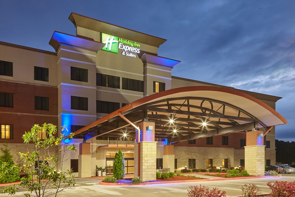 Holiday Inn Express Hotel & Suites Columbia Univ Area Hwy 63 by IHG - featured photo