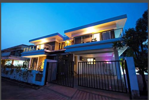 Mizzle Exotica Lonavala — 4-Star Luxury Hotel in Lonavla, India