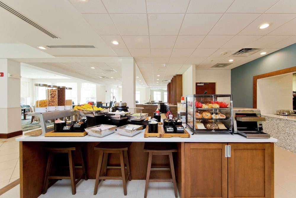 Hilton Garden Inn Winchester - photo 41