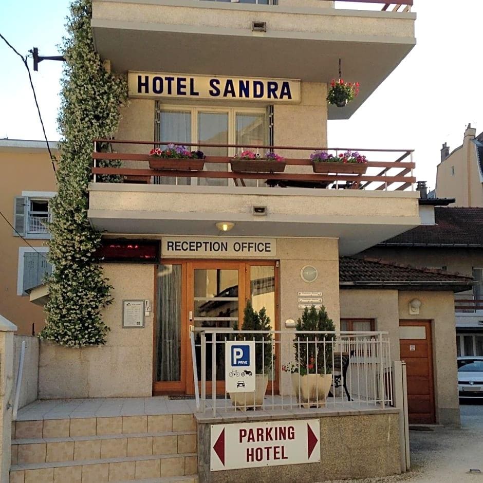 Hotel Sandra - carbon neutral hotel in Vizille