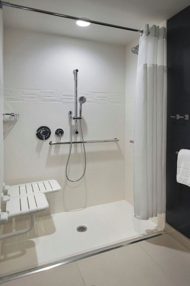 Residence Inn by Marriott Lancaster - photo 14