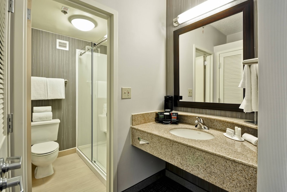 Courtyard by Marriott Dallas Medical Market Center - photo 13