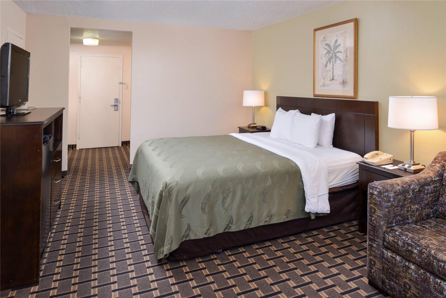Quality Inn & Suites Montebello Los Angeles - photo 17