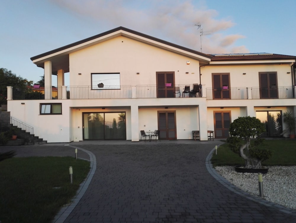 Orchidea dell'Etna — hotel in Zafferana Etnea