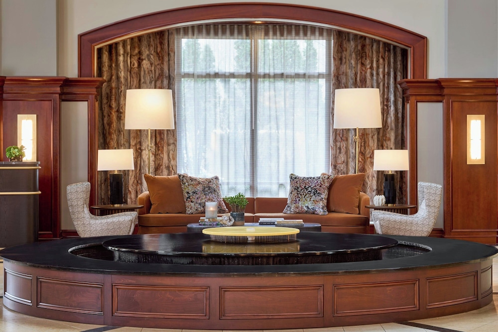 Renaissance Shoals Resort & Spa - photo 3