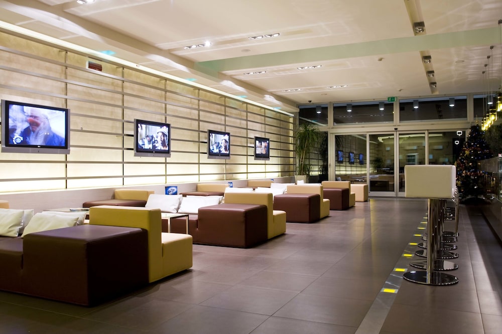 Hotel Cube - carbon neutral hotel in Ravenna