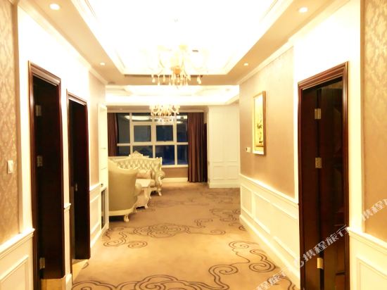 Raya Wealth Hotel — Shishi — photo 5