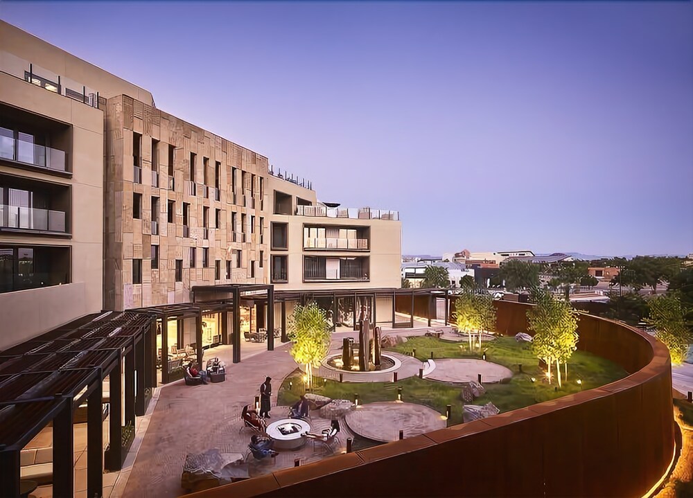 Hotel Chaco - carbon neutral hotel in Albuquerque
