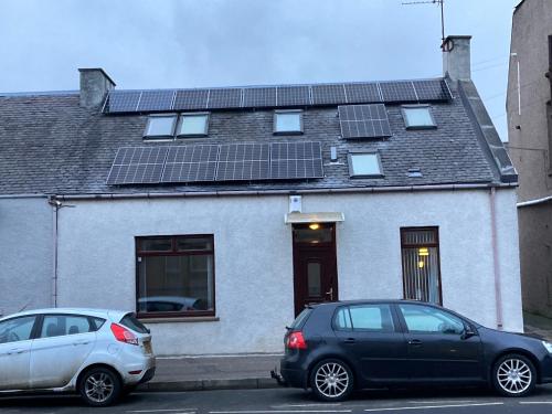 30 College Street Buckhaven Leven Fife Ky81jx — hotel in Leven