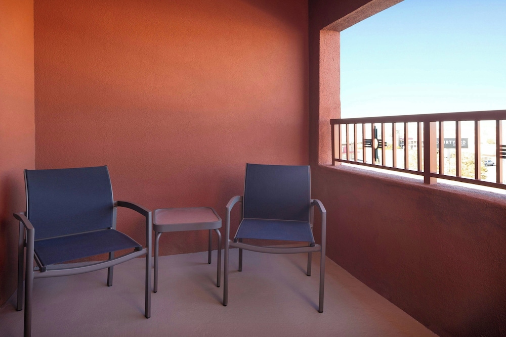 Courtyard by Marriott Farmington - photo 10