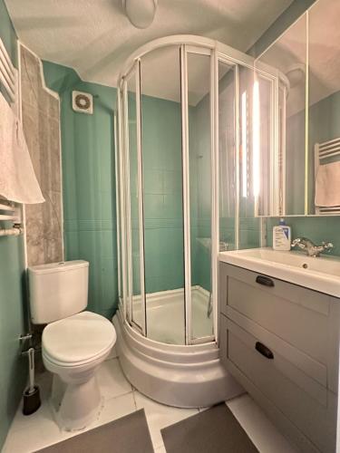 5 Min Walk Distance Taksim Square Semi Sea View — 4-Star Luxury Hotel in Istanbul, Turkey