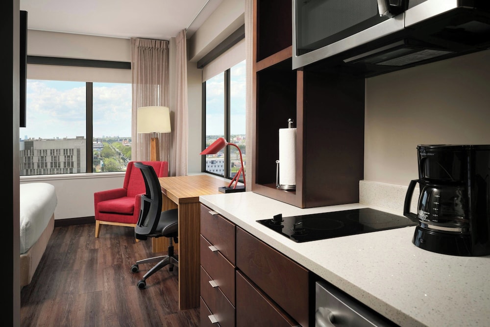 TownePlace Suites New Orleans Downtown Canal Street - photo 22