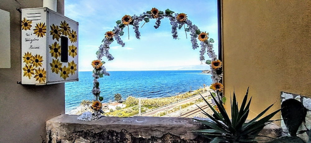 Open Space Marianna Sea View in Trabia, Italy