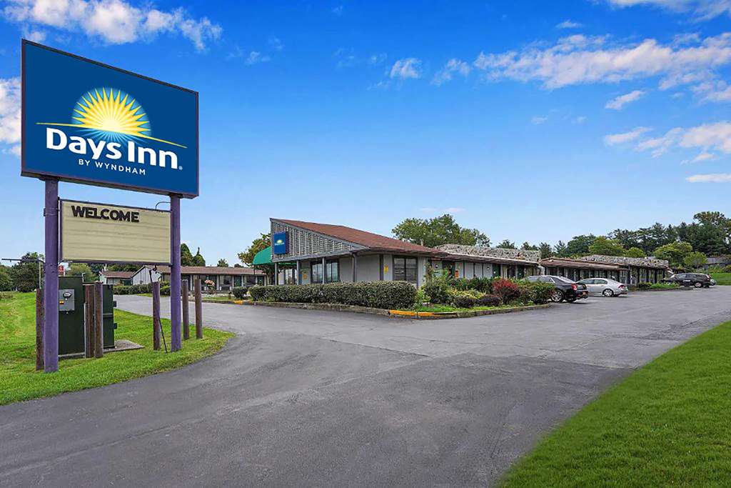 Knights Inn Syracuse Liverpool