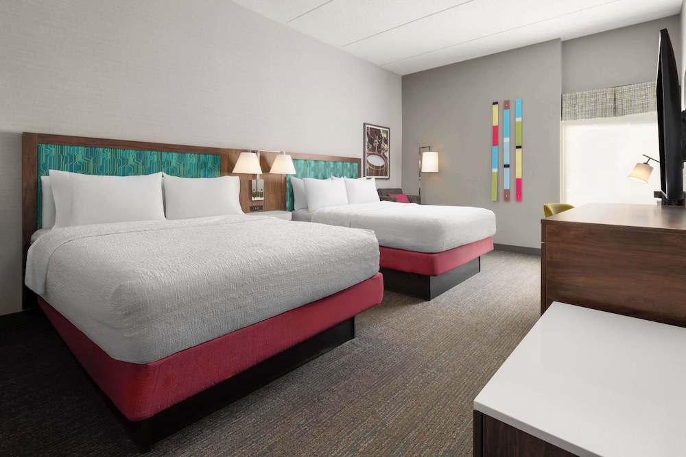 Hampton Inn Sturbridge - photo 13