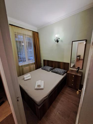 Flat 22
