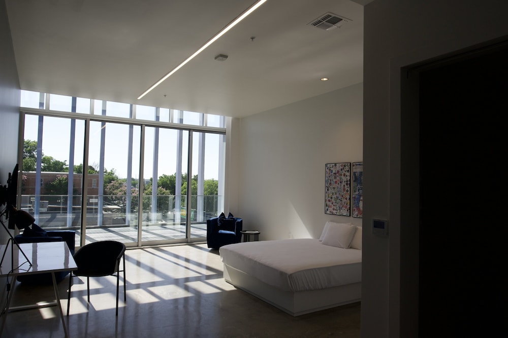 Hotel Revel - photo 37